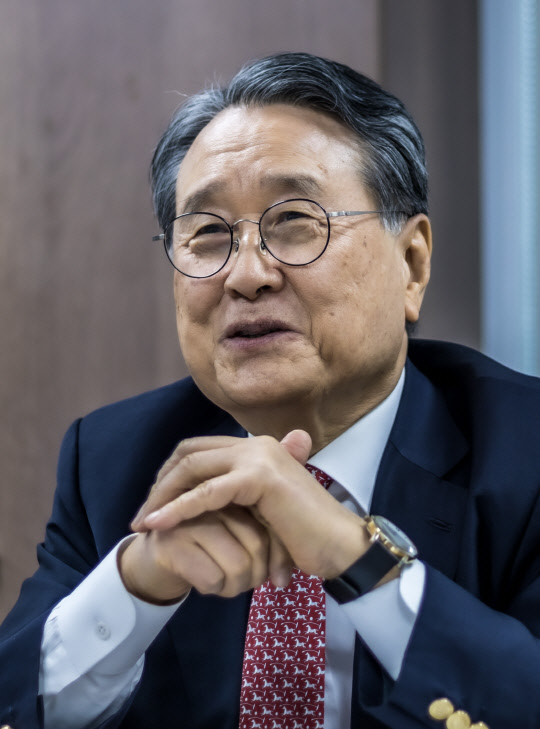 유장희 이화여대 명예교수(전 동반성장위원회 위원장). 박동욱기자 fufus@